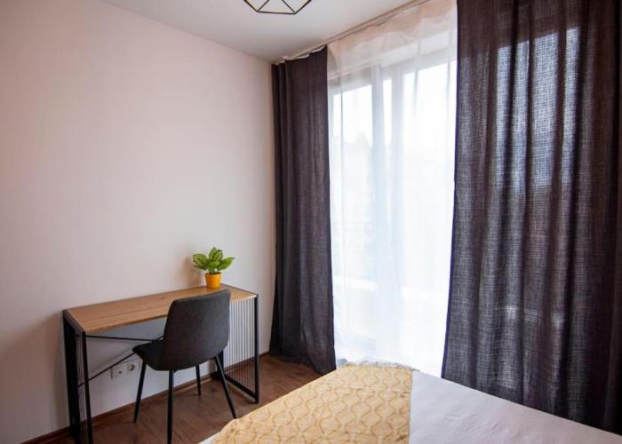 Apartment with private parking 1