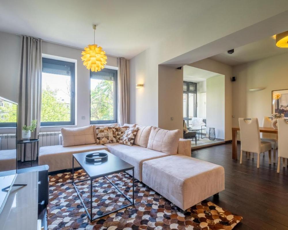 фото Modern yet Rustic Style City Centre Apt 2BR/2BTH