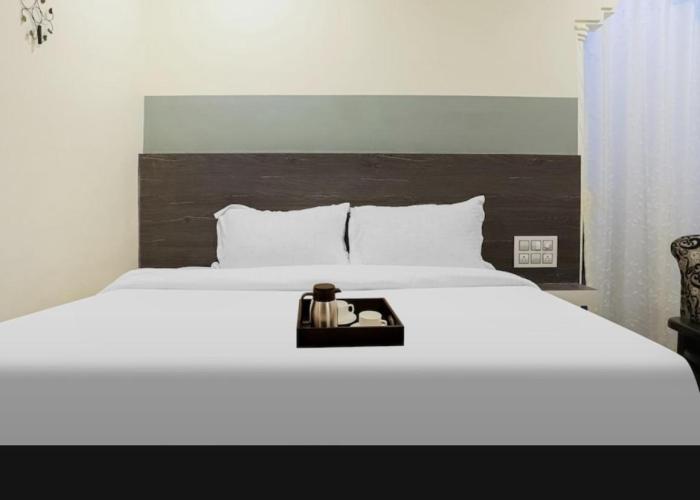 Hotel Menaka