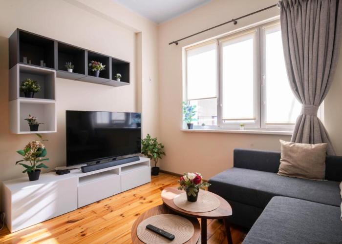 Stylish CityHub Retreat in Sofia Center by Flat Mаnager
