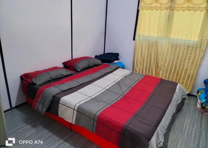 Inap Desa Hajah Yani, Kg Olak Lempit