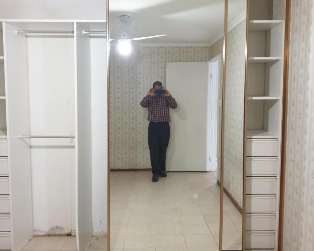 фото Private room with shared facilities W
