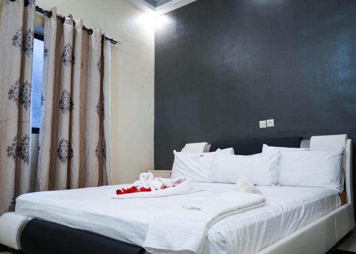 EKA ELITE HOTEL