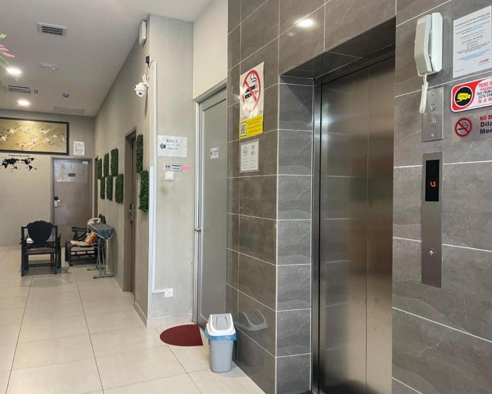 фото HPY Hotel