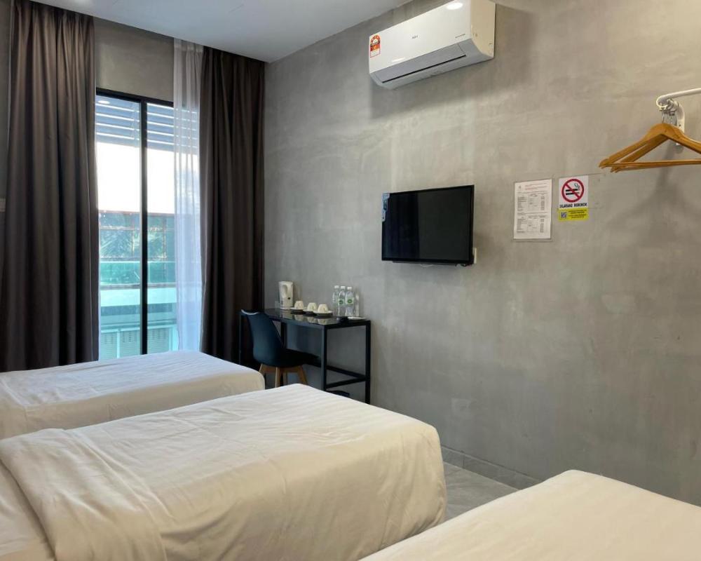 фото HPY Hotel