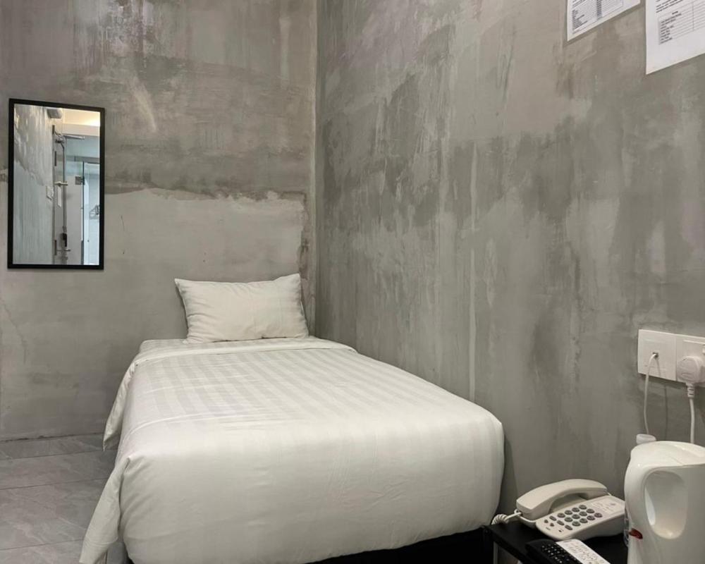 фото HPY Hotel