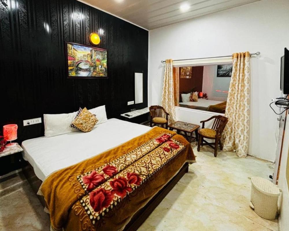 фото Solan Regency