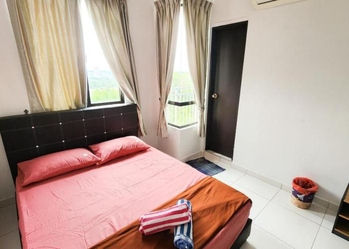 Pixie Homestay at The Heights Residence Ayer Keroh Melaka