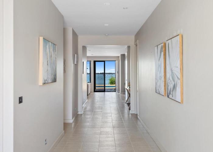 NEW - The Lakehouse on Rosemary