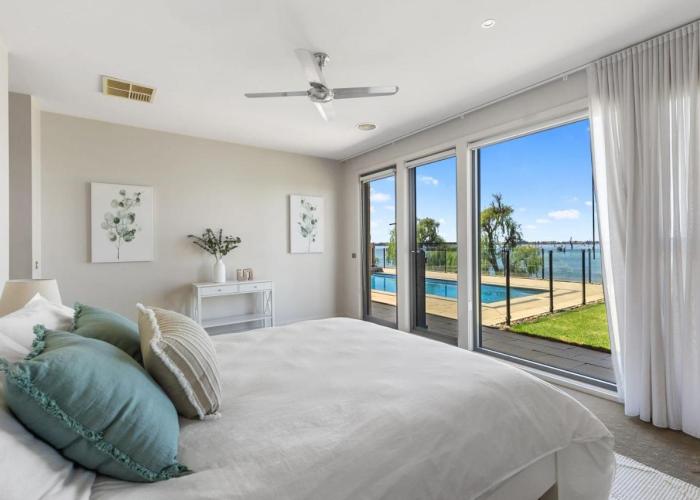 NEW - The Lakehouse on Rosemary