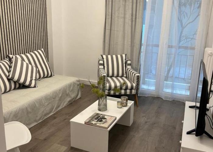 Metropolitan Complex Apartment-next to Metropolitan Hospital,Karaiskaki,Sef
