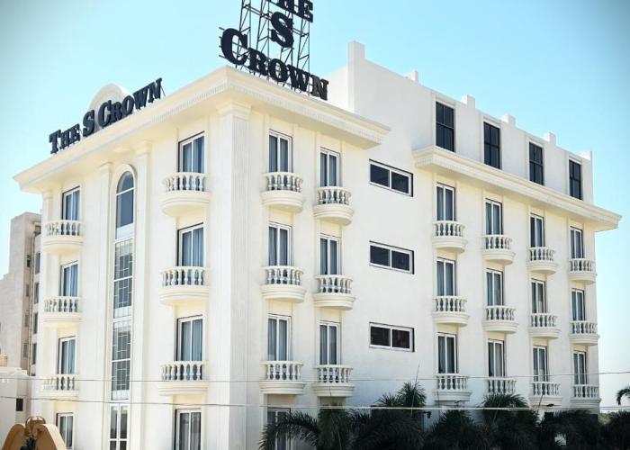 Hotel The S Crown