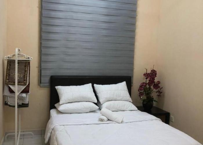 Azaliza Homestay