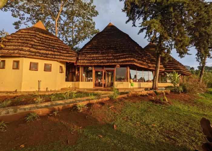 Cwmbale Eco-Safari Lodges, Restaurant and Zoo.