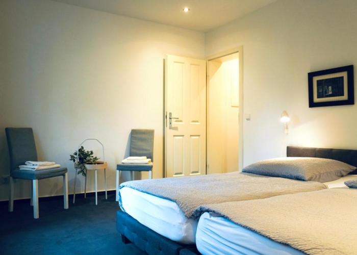 Haus im Grünen für 6 Personen-3 Schlafzimmer- 3 Bädern -Waschmaschine-große Terrasse- vollausgestattete Küche