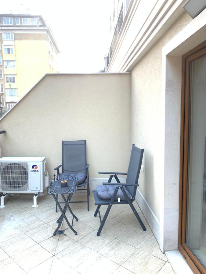 фото SOFIA CENTRAL LUXURY APARTMENT 
