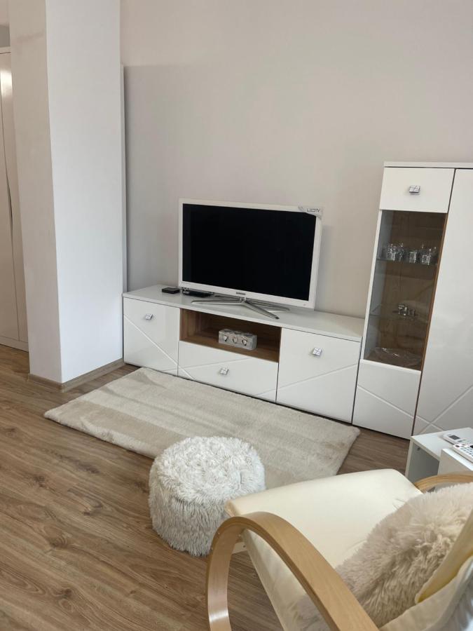 фото SOFIA CENTRAL LUXURY APARTMENT 