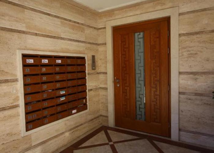 SOFIA CENTRAL LUXURY APARTMENT 