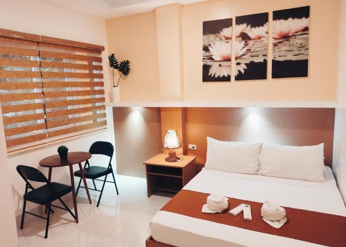 Aurelle Inn