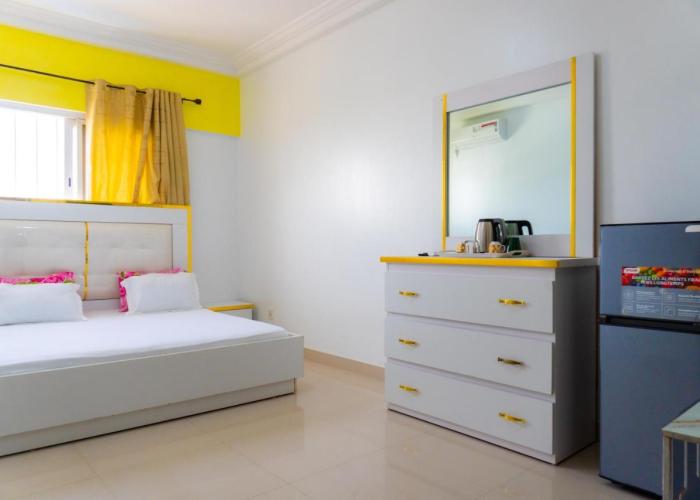 Chambres meublées Avenue Cheikh Anta Diop