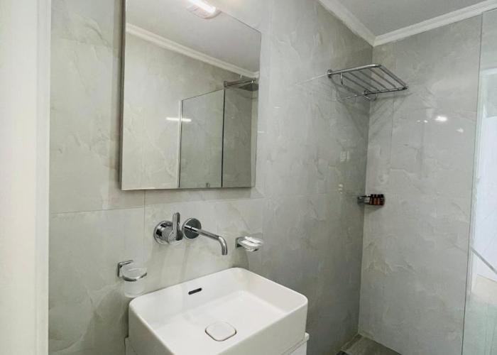Guesthouse near the Castle of Himare