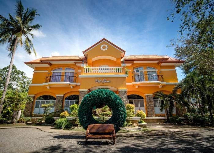 San Remigio Beach Club