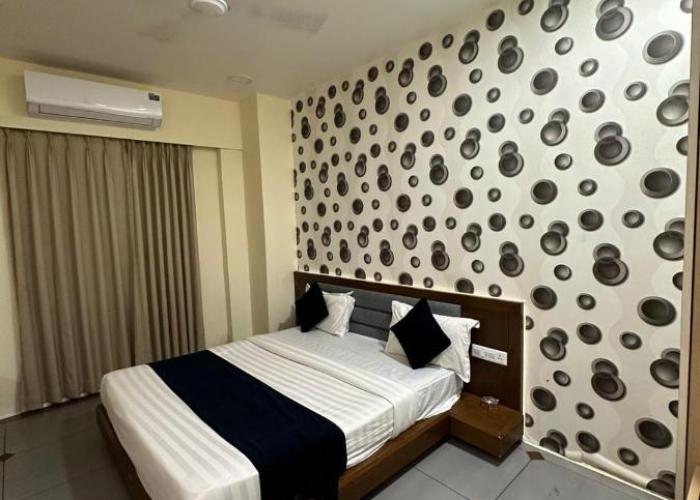 HOTEL ATITHI INN