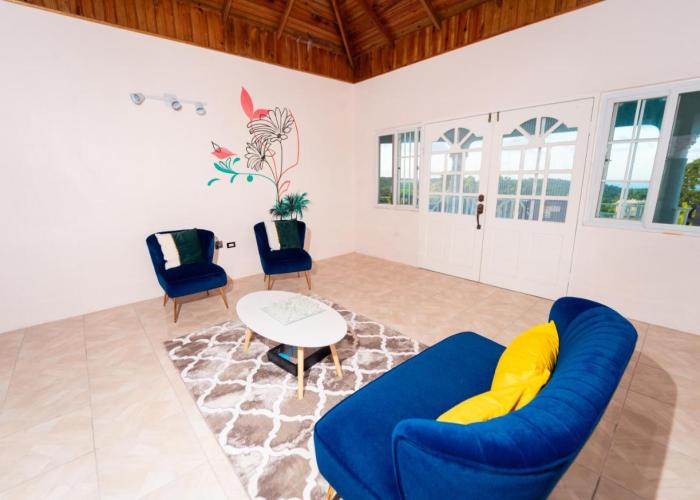 Bell Air Seaview (3 BDRM 3 BATH)