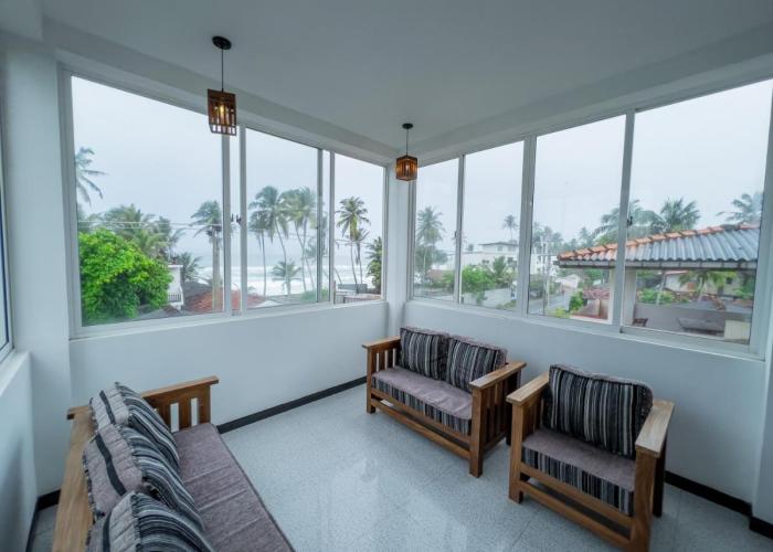 Eden Sea View