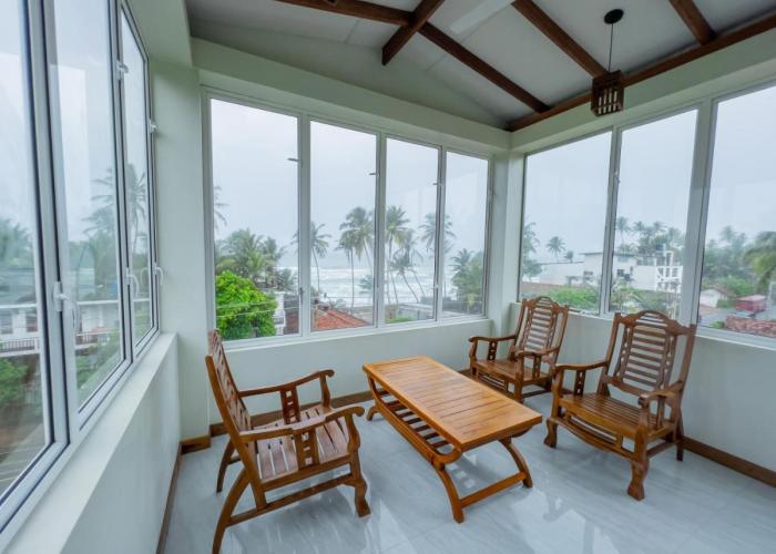 Eden Sea View