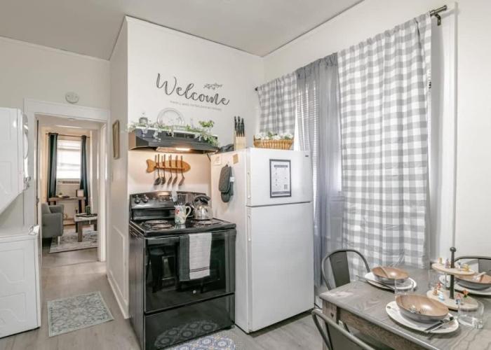 Charming Midtown Apt - Hannon Hideaway Unit B