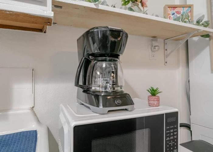 Charming Midtown Apt - Hannon Hideaway Unit B