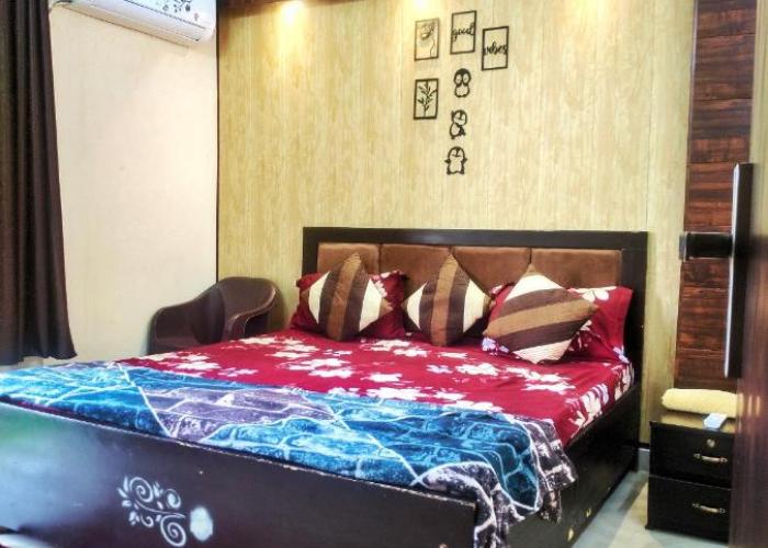 Best 2-BHK flat in society for (4 Guest)