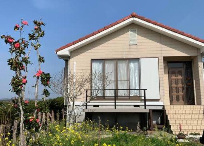Holiday homes 青と夕日