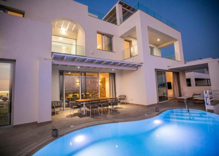 Villa Kyklamino - Unique Villa with stunning Seaview