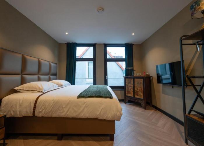 Downtown Suite