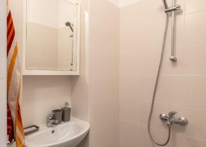 Peaceful downtown location - 2 bedroom apartment