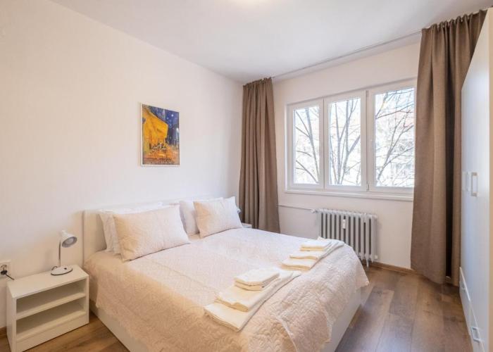 Peaceful downtown location - 2 bedroom apartment