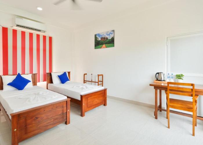 Lagoon Step Transit Hotel
