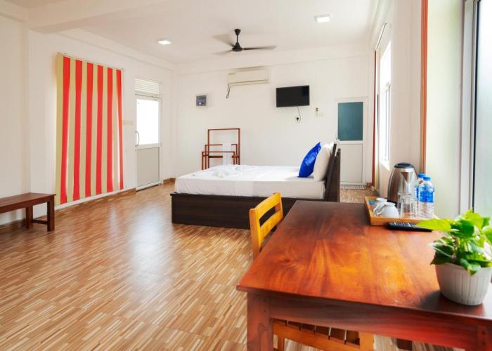 Lagoon Step Transit Hotel