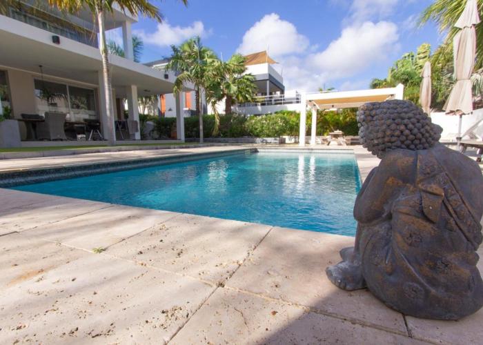 Goudhaen Luxury Private apartments Jan Thiel Beach