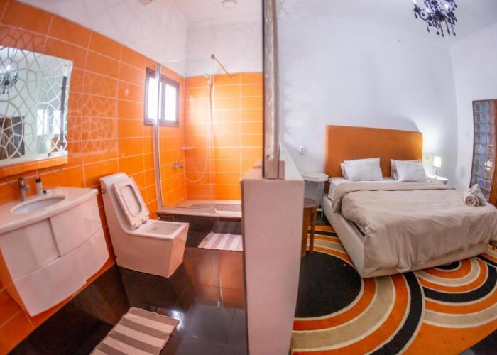Bed and breakfasts MangoHouse