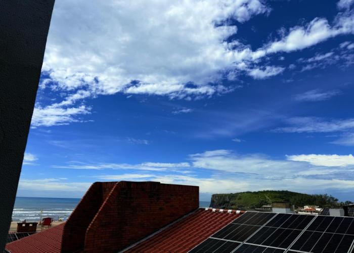 Ótimo apto 50m da areia churrasq 2Q 2 banheiros 301