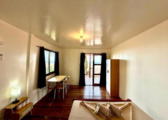 Playa del Fuego Camiguin Beach Hostel & Resort