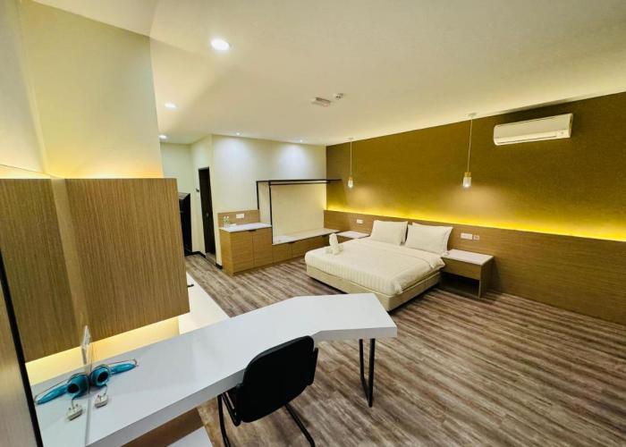 STAR HOTEL