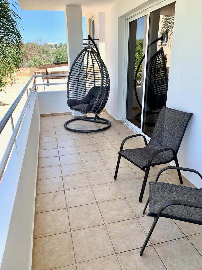 фото Nissi 3 E8 Pool View Apt