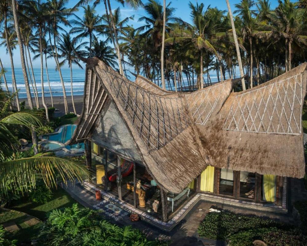 фото Beachfront Villa Laut Tabanan