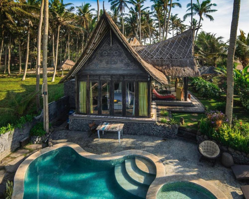 фото Beachfront Villa Laut Tabanan