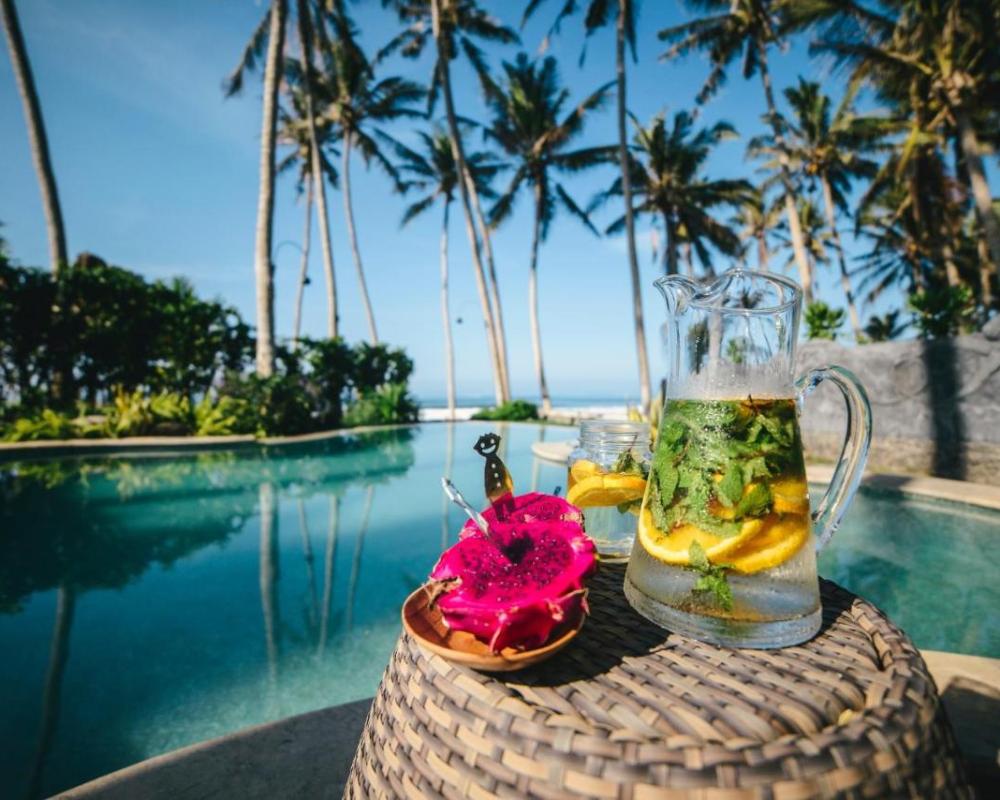 фото Beachfront Villa Laut Tabanan