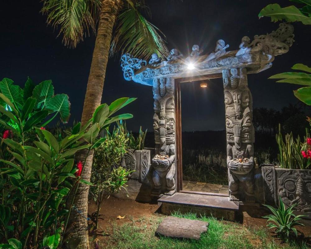 фото Beachfront Villa Laut Tabanan